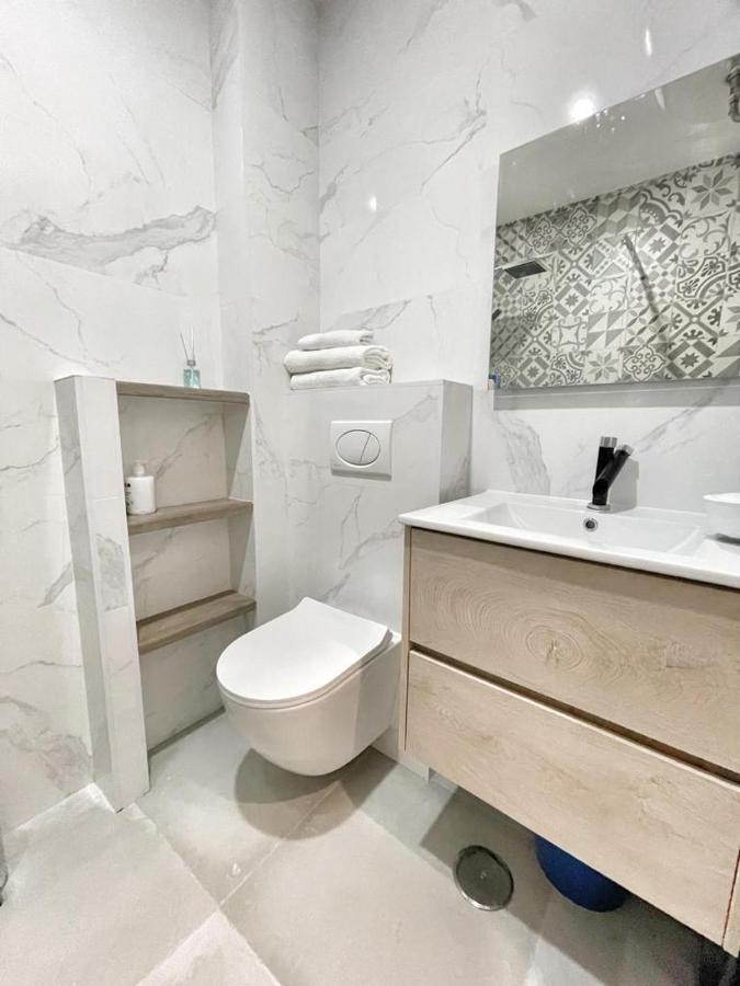 Luna Ensuites Centro Malaga Luaran gambar
